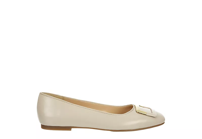 Adrienne Vittadini Womens Jacksi Flat - Ivory 2 Adrienne Vittadini Womens Jacksi Flat - Ivory - Image 2