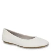 Easy Street Womens Mazi Flat - White