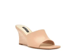 Nine West Womens Rovah Wedge Sandal - Natural