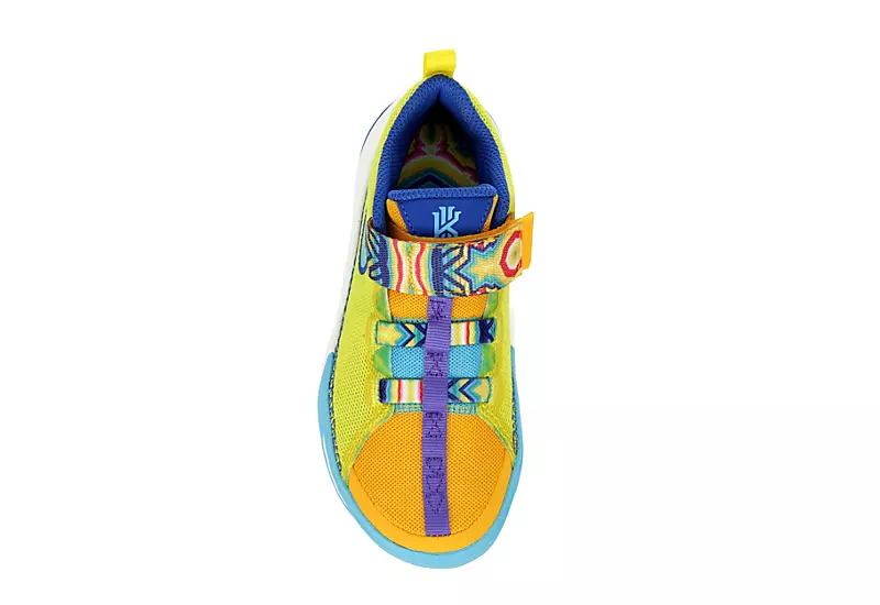 Nike Boys Kyrie Flytrap Vi Basketball Shoe - Gold 6 Nike Boys Kyrie Flytrap Vi Basketball Shoe - Gold - Image 6